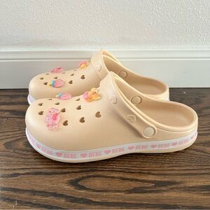Bebe Girl’s Youth Beige Slide Sandals w/ Charms Size 3 NEW